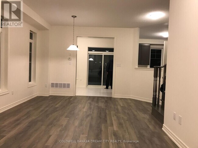 Photo - 360 Robert Parkinson Dr