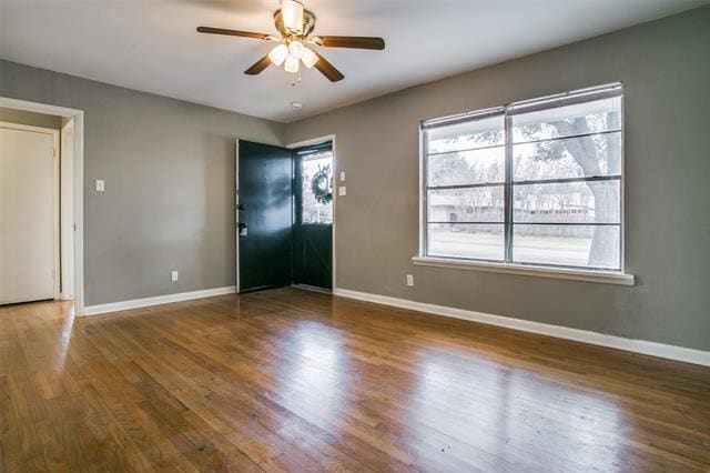 Photo - 404 Valley Dr
