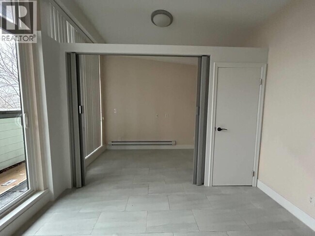 191 E 11th Ave Unit 4XX