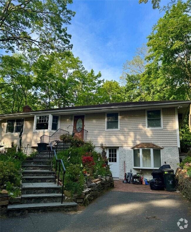Building Photo - 47 Hammond Rd Rental