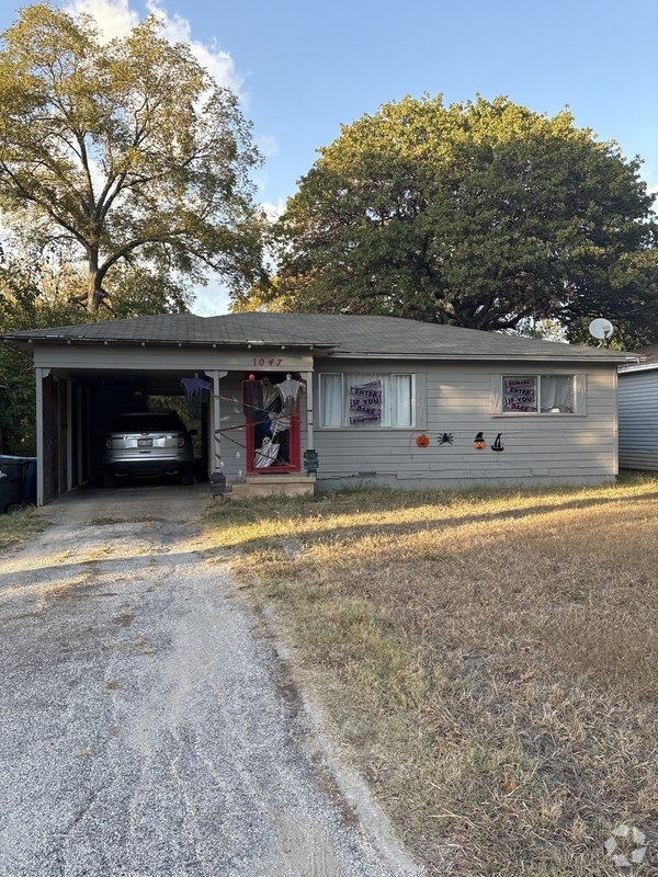 Building Photo - 1047 W Star St Rental