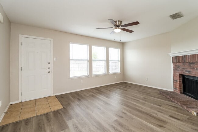 Photo - 2246 Midbury Dr