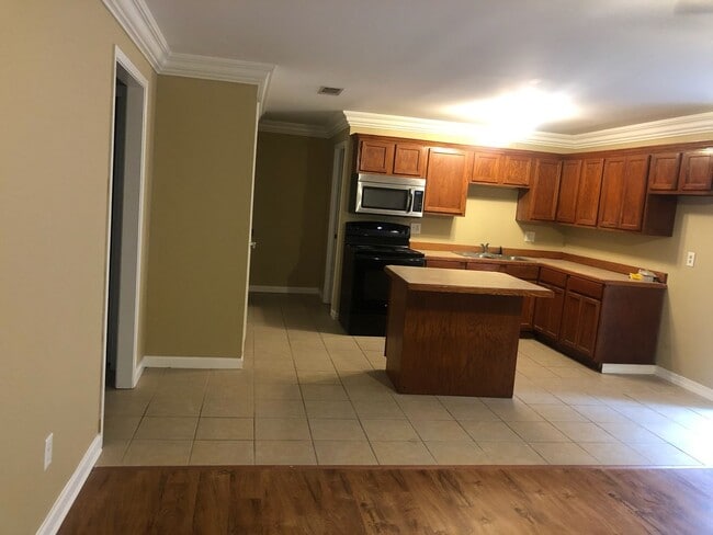 Photo - Military Highway Apartments Unit Apt C