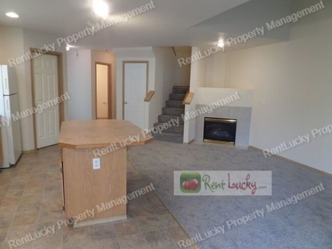 Photo - Parisi-Lakewood Duplex Unit #B