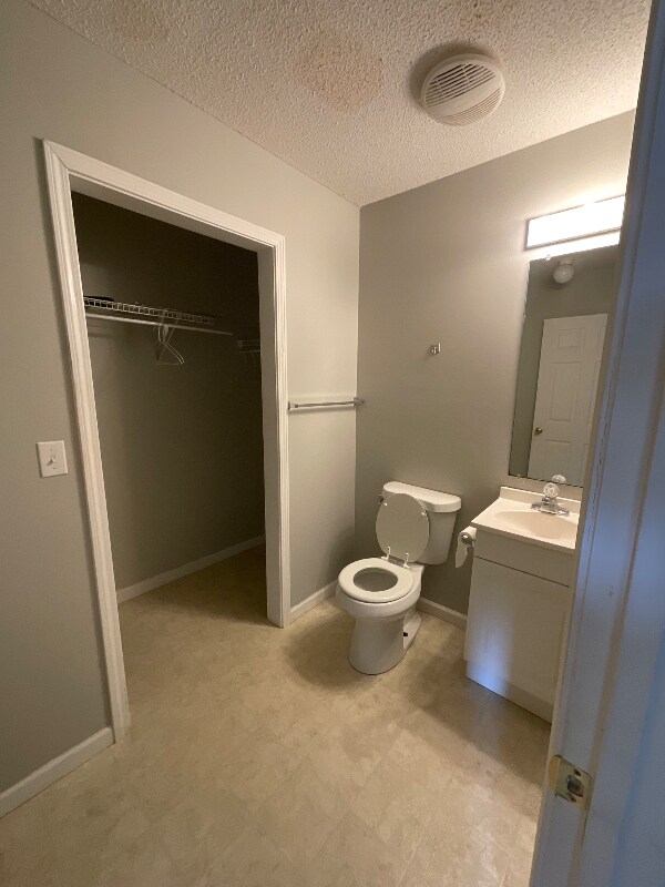 Photo - 45 Tulip Grove Cir