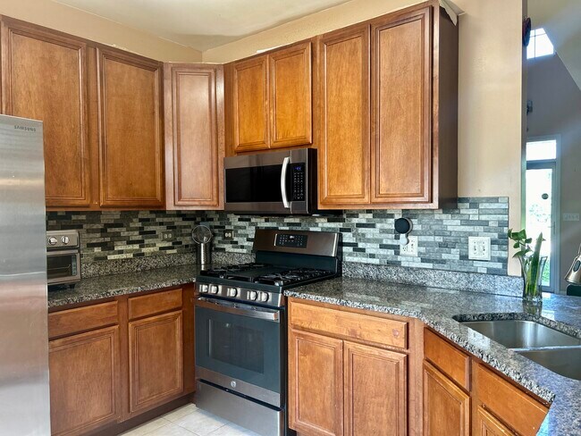 Photo - 1410 Brownstone Pl