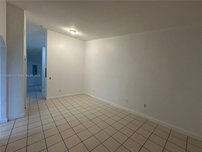Photo - 1661 SE 29th Ct Unit 206