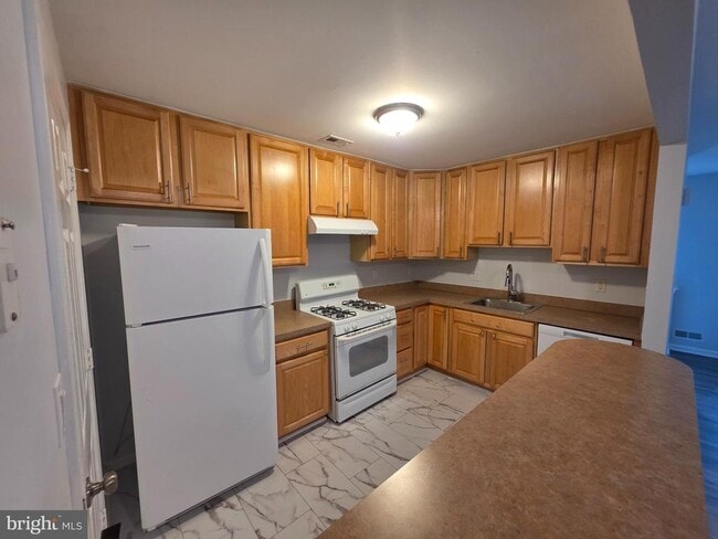 Photo - 2602 Saxony Dr