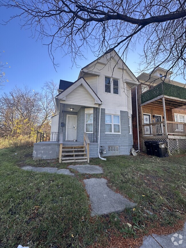 Building Photo - 558 Holbrook Ave Rental