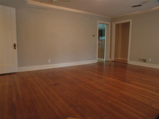 Photo - 409 Jagoe St