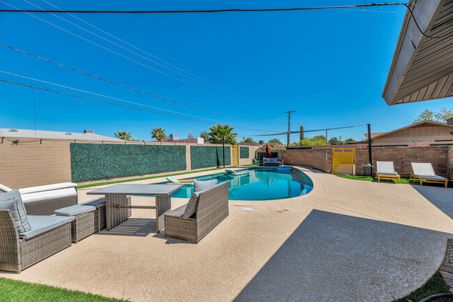 Photo - 8214 E Northland Dr