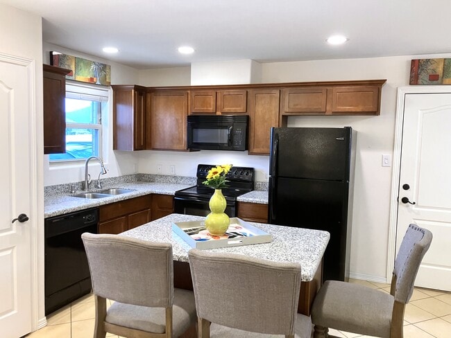 Photo - 2 S Bay Hill Dr