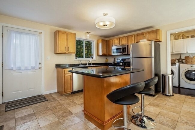 Photo - 59 Tynan Ave