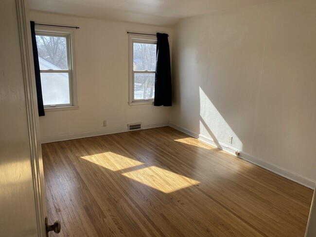 Photo - 4324 France Ave S Unidad B