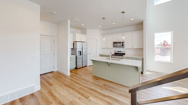 Photo - New Townhome For Rent in Highridge Mountai...