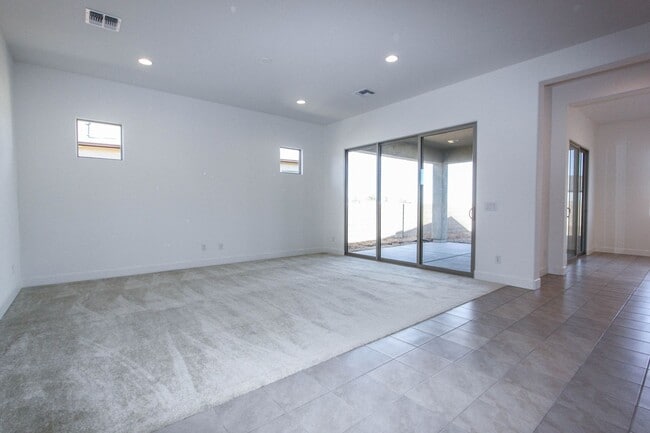 Photo - 3 bed 2 bath in Pronghorn Ranch