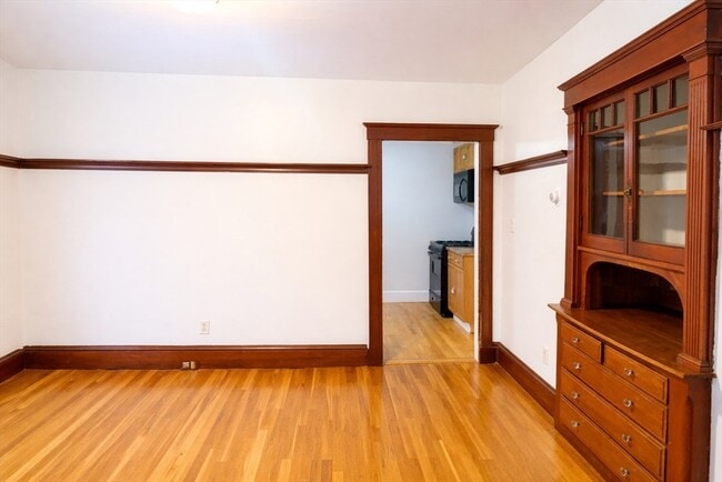 Photo - 14 Walter St Unit 1