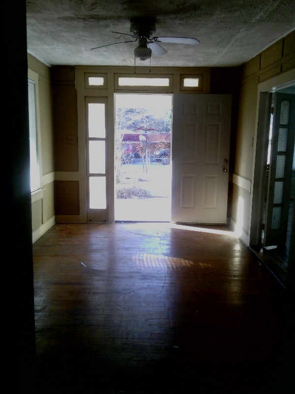 110 Dowdy St