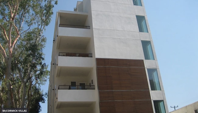 Building Photo - 11115 McCormick St Unit #403