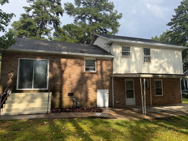 Photo - 5200 Amity Pl