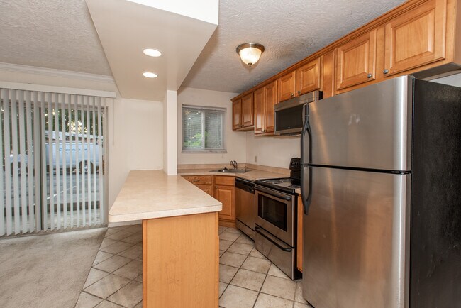 Photo - 2404 Ohio Ave