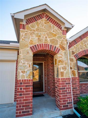 Photo - 1107 Daffodil St