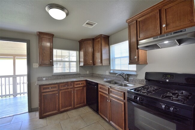 Photo - 13110 2nd St