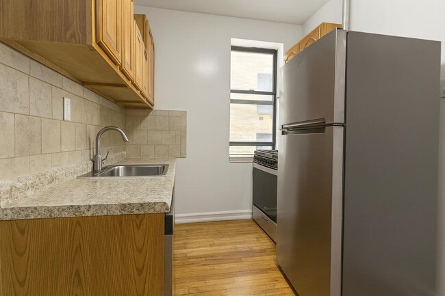 Photo - 715 W 172nd St Unit 34
