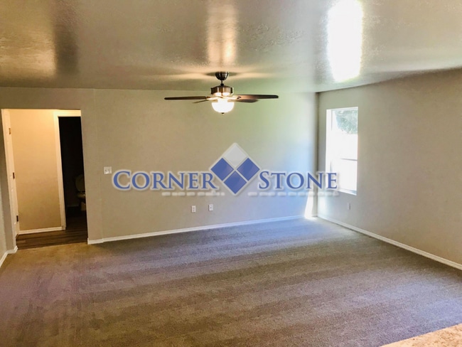 Photo - Spacious Home Canterbury Commons!
