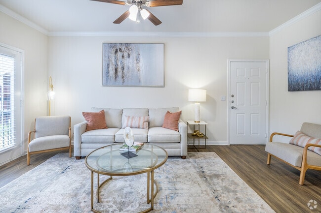 2BR, 2BA SF-1,023- Living Room