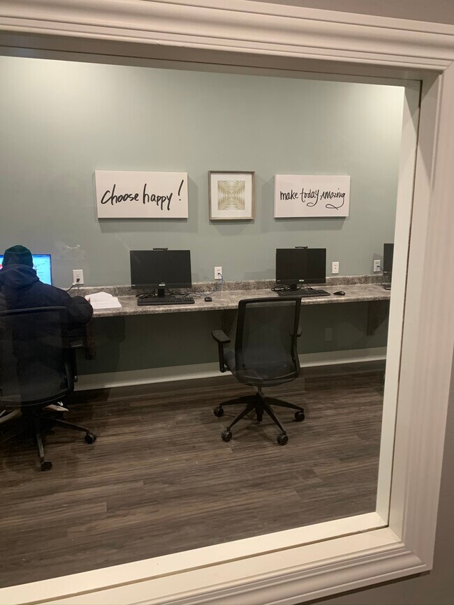 Photo - Riverside Trail Apartments