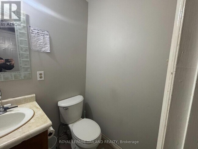 Photo - 511 Admiral Dr