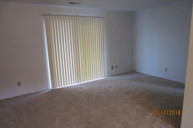 living rm.