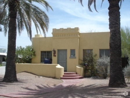 Building Photo - Sam Hughes Charmer Rental