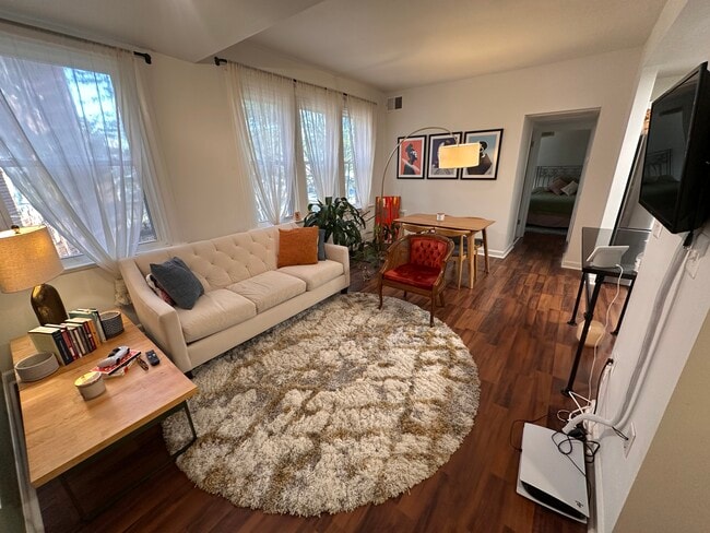 Photo - 1615 Kenyon St NW Unit 32