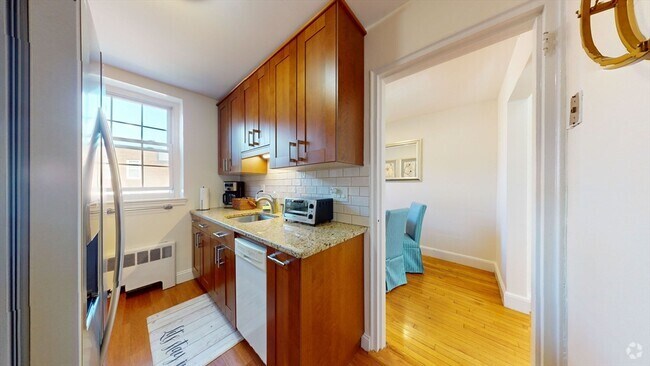Building Photo - 1 Lanark Rd Unit 6 Rental