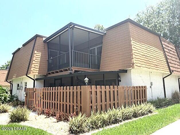 104 Moonstone Ct