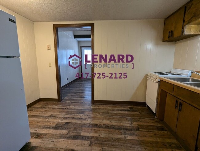 Photo - 245 W College St Unit 245 W College #1