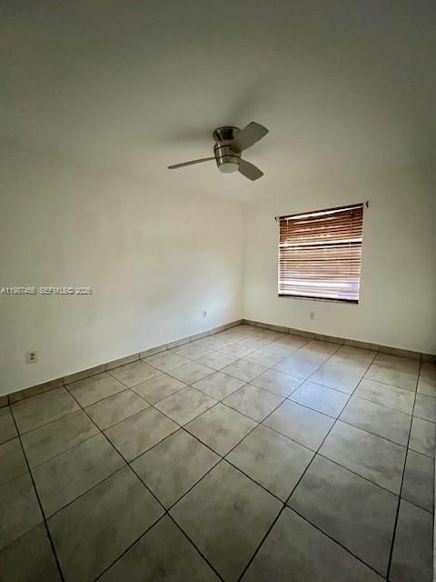 Photo - 2746 Johnson St