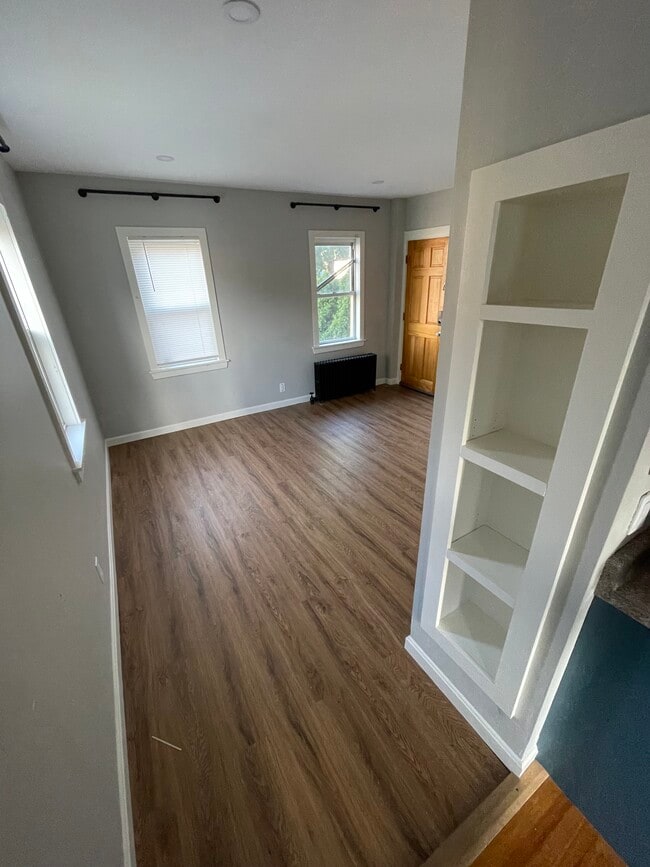 Living room - 884 River Ave Unit 1