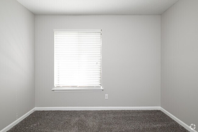 2BR, 2BA - 894SF Bedroom