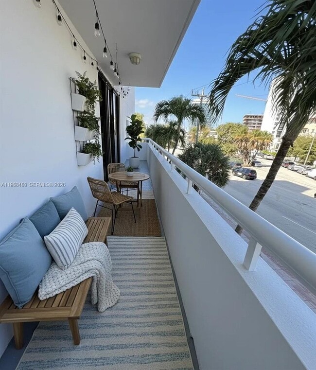 Photo - 6830 Indian Creek Dr Unit 2A