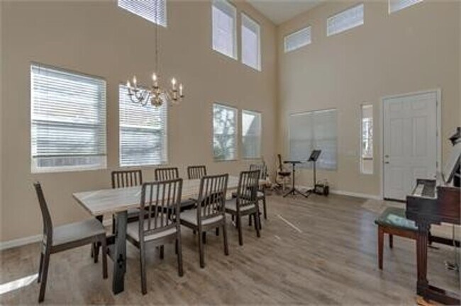 Photo - Stunning East Davis home available for fall move in!