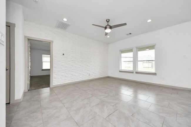 Photo - 28930 Yulee Mill Dr