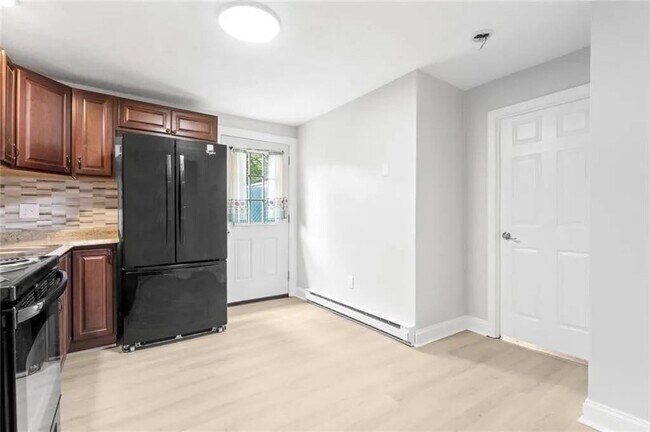 Photo - 30 Victoria St