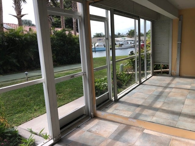 Photo - 698 NE Spanish River Blvd