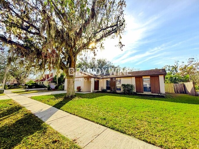 Photo - 734 Sandy Creek Dr