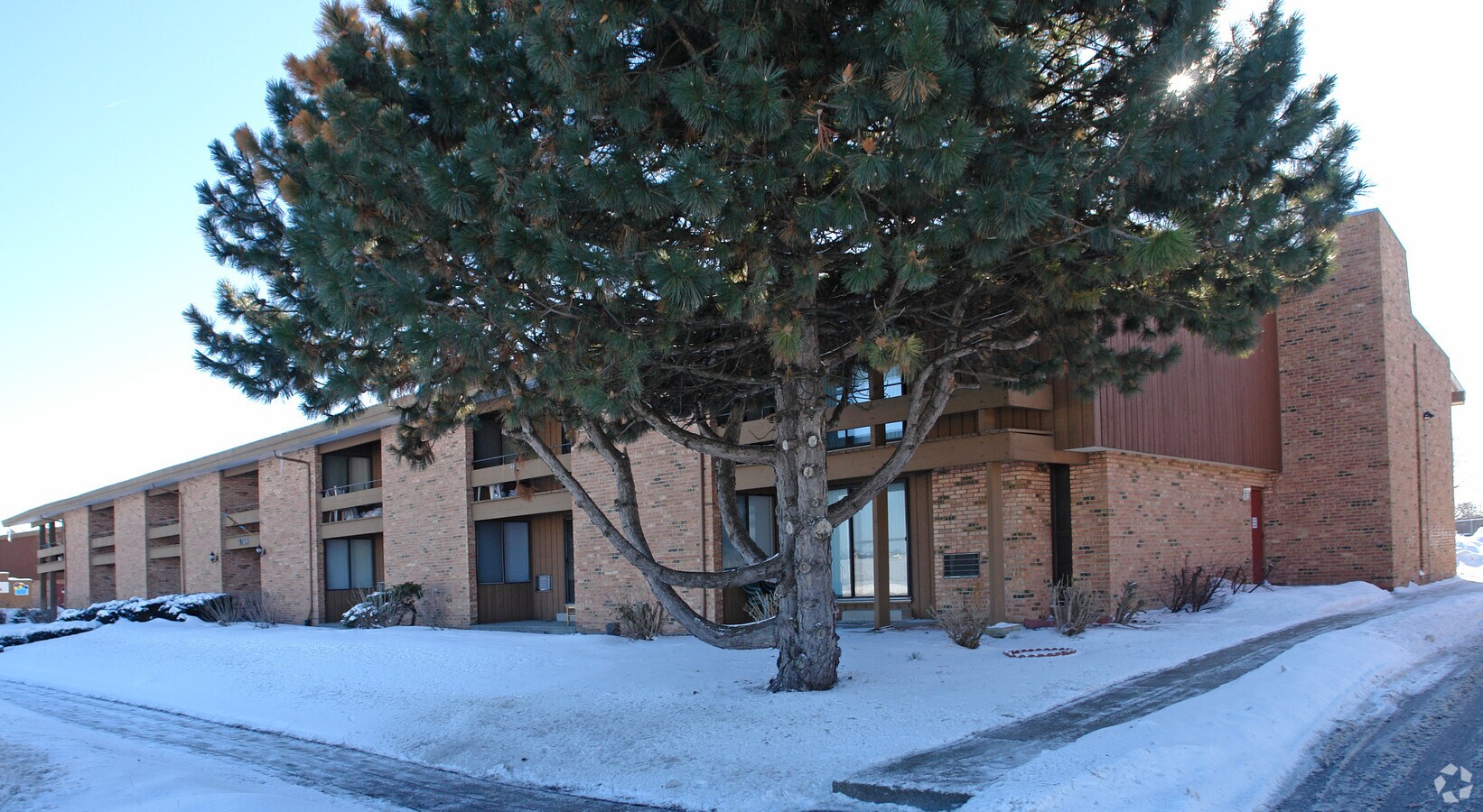 Village Square Apartments - Village Square Apartments