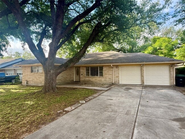 Photo - 7868 Broadview Dr