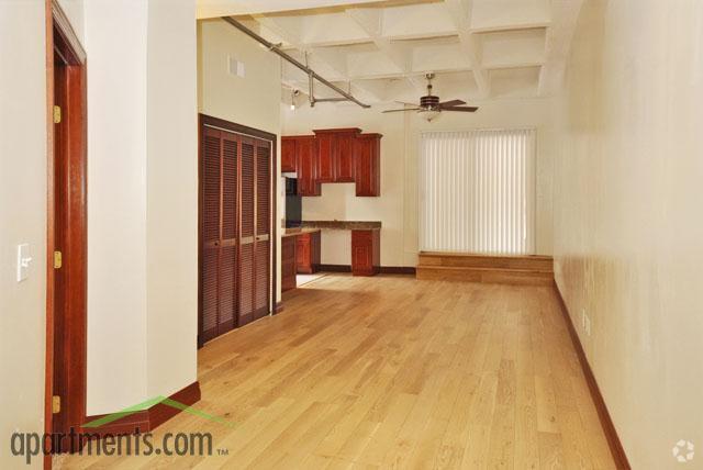Interior Photo - Gallery 3450 Rental